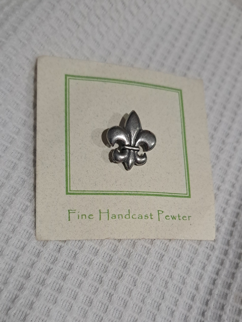 Fleur-de-Lis Lapel Pin 9/28